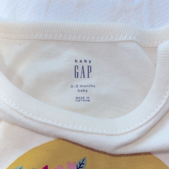 GAP Kids “Flower Child” Onesie AND Non-Skid Socks - Picture 5 of 9